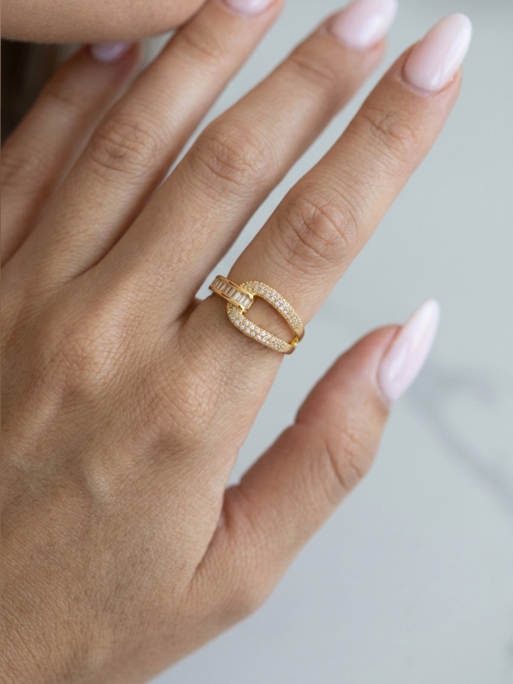 99: Stainless steel adjustable Gold Pave Link Ring